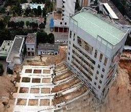 光坡镇怎么对女儿墙做好房子加固工资？